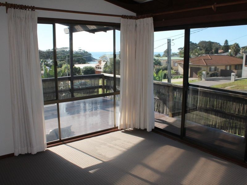 19 Boondi Street, Malua Bay NSW 2536