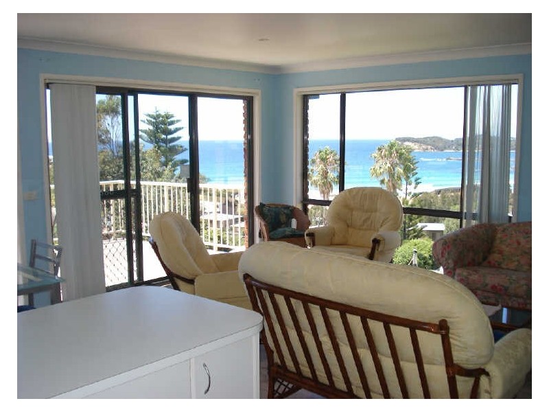 4 Nioka Street, Malua Bay NSW 2536