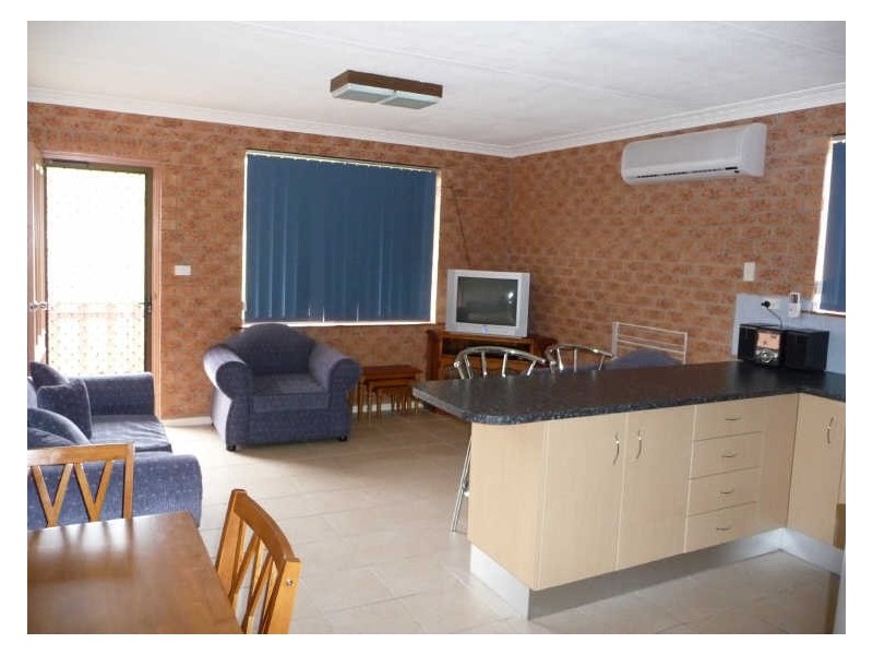 2/393 George Bass Drive, Malua Bay NSW 2536
