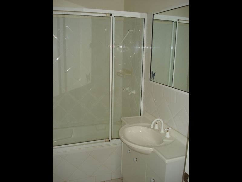 4/64 Cook Avenue, Surf Beach NSW 2536