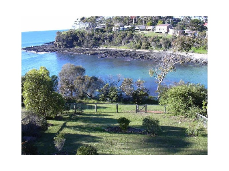 64 Iluka Ave, Malua Bay NSW 2536