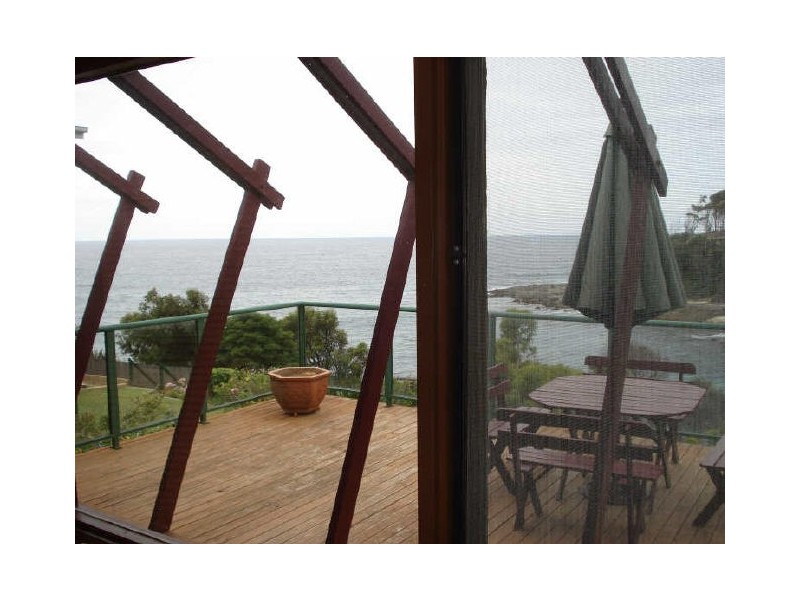 64 Iluka Ave, Malua Bay NSW 2536