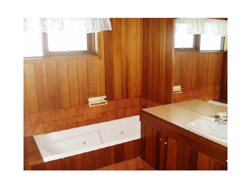 64 Iluka Ave, Malua Bay NSW 2536