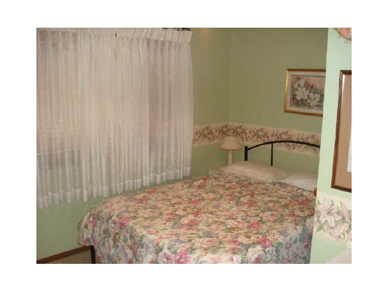 64 Iluka Ave, Malua Bay NSW 2536