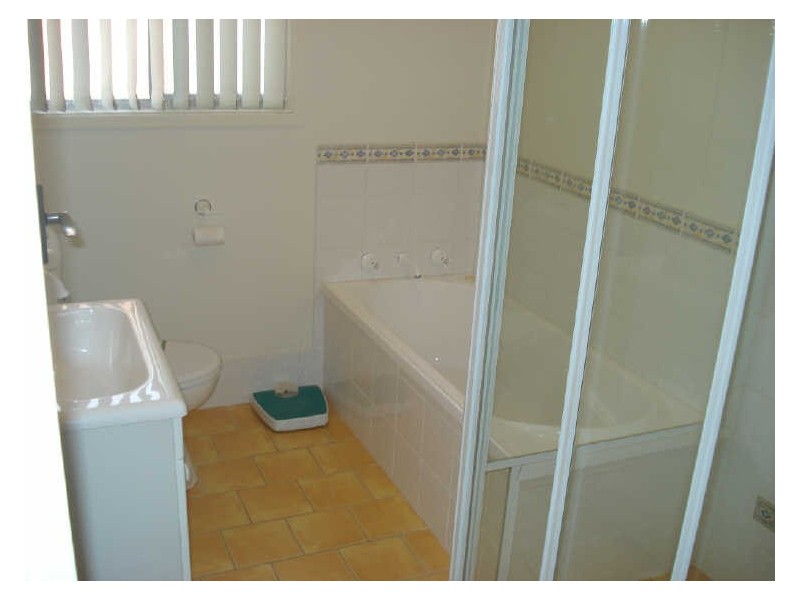 10 Boondi Street, Malua Bay NSW 2536