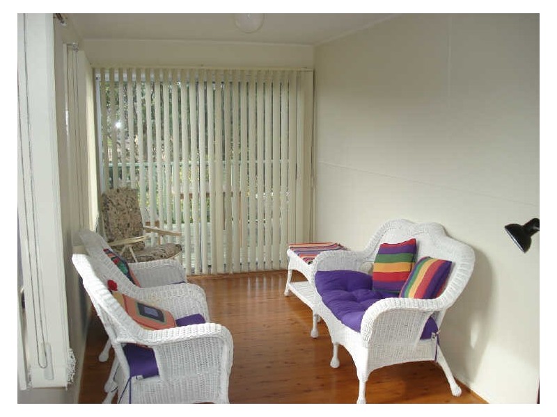 10 Boondi Street, Malua Bay NSW 2536