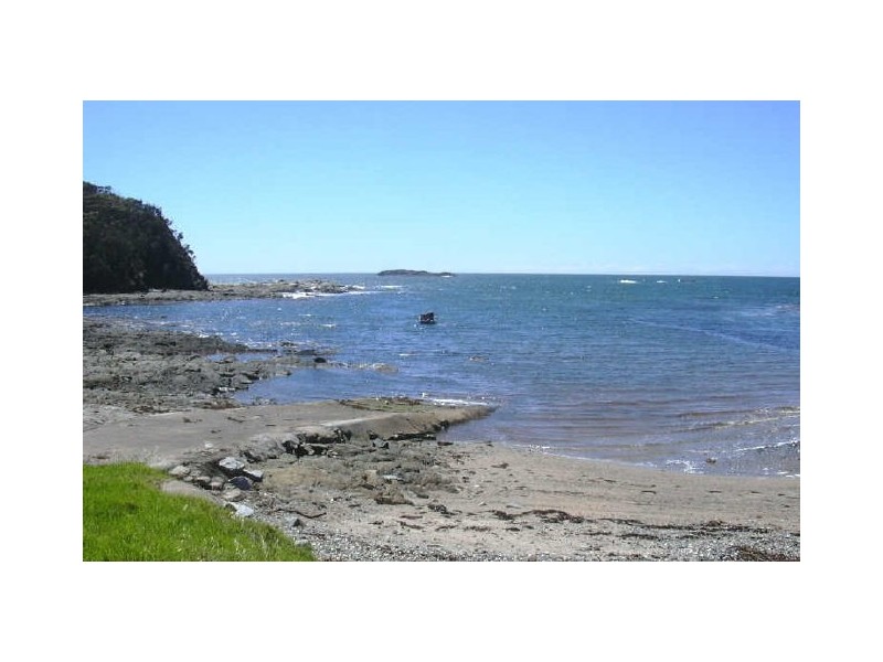 12 Garagarang Avenue, Malua Bay NSW 2536