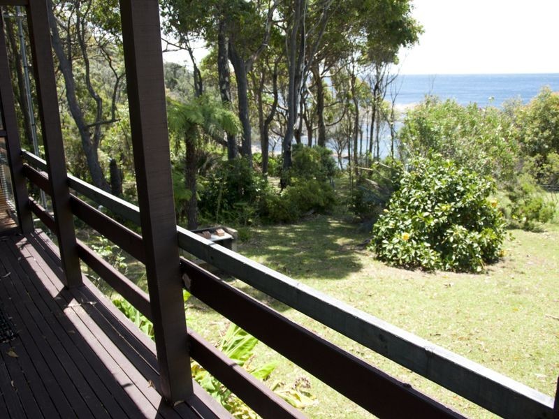 26 Illabunda Drive, Malua Bay NSW 2536