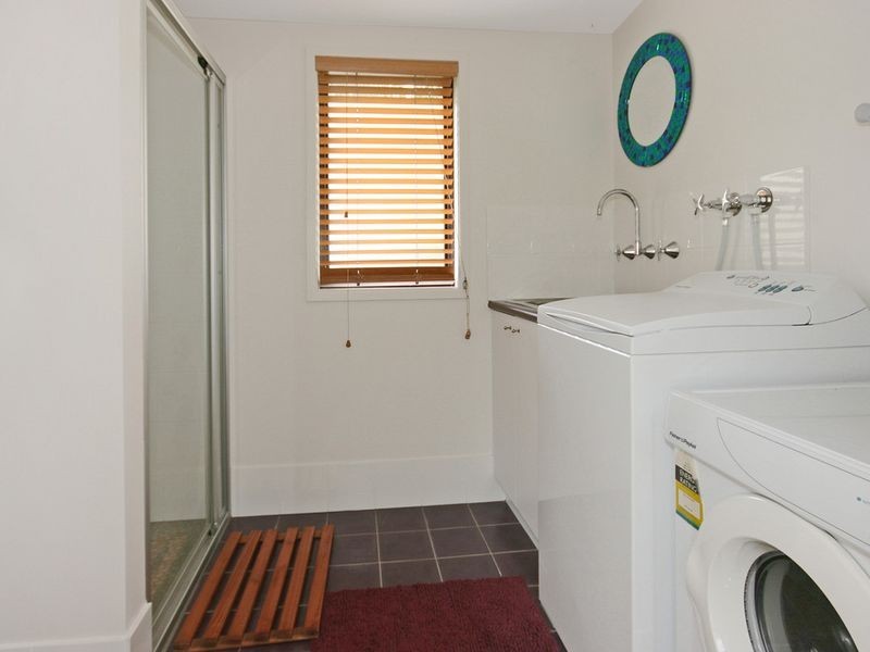 4 Miller Avenue, Rosedale NSW 2536