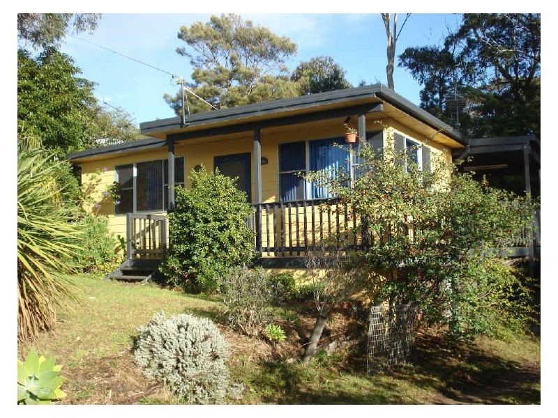 18 Yugura Street, Malua Bay NSW 2536