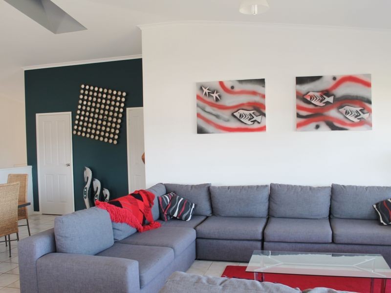 43 Tallawang Avenue, Malua Bay NSW 2536