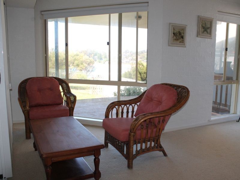 43 Tallawang Avenue, Malua Bay NSW 2536
