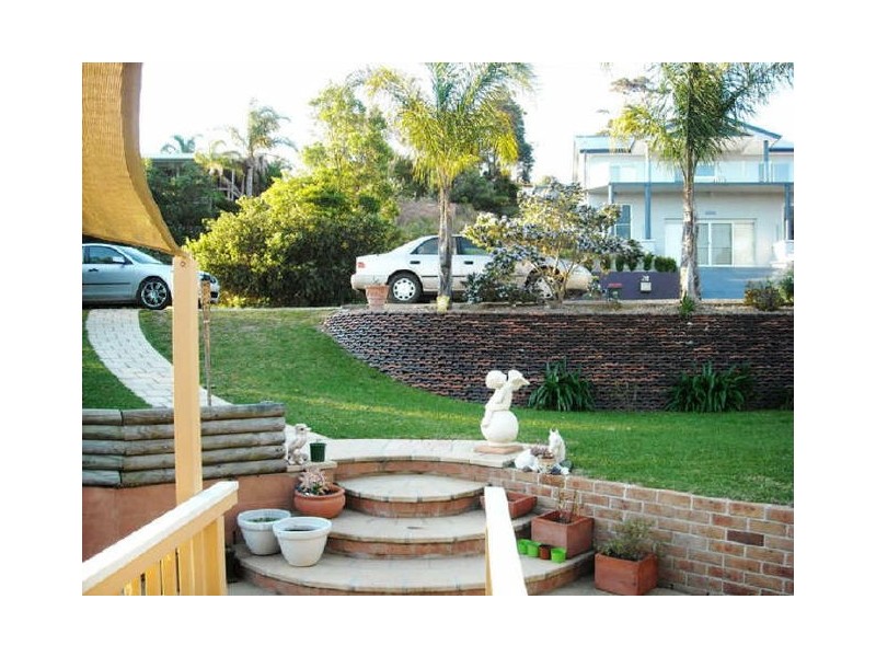 17 Mulgowrie Street, Malua Bay NSW 2536