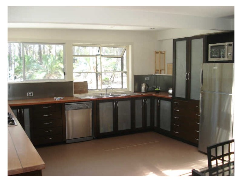 11 Roseby Drive, Rosedale NSW 2536