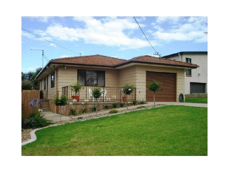 18 Boondi Street, Malua Bay NSW 2536