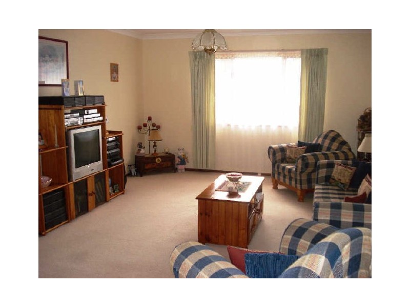 18 Boondi Street, Malua Bay NSW 2536