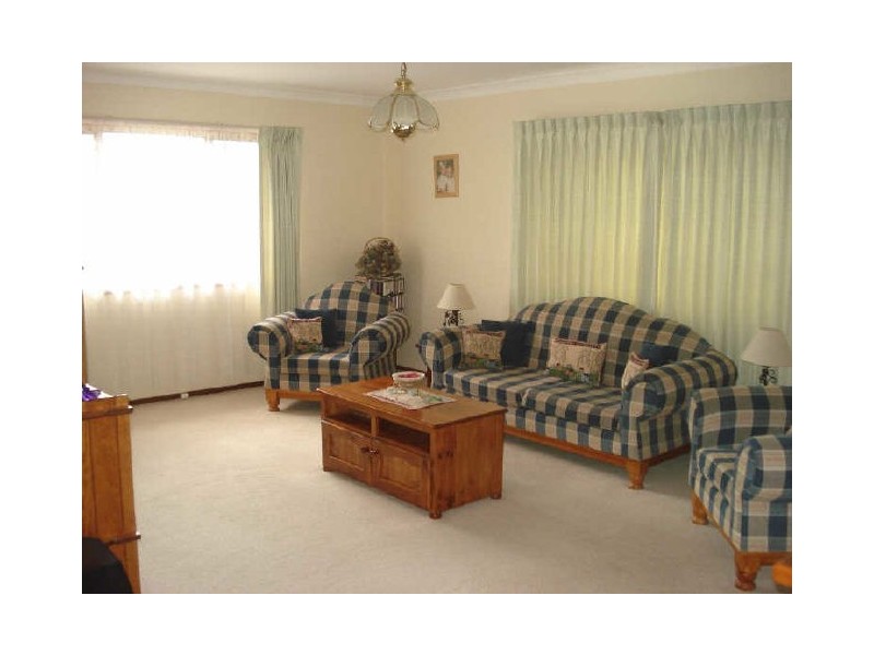 18 Boondi Street, Malua Bay NSW 2536