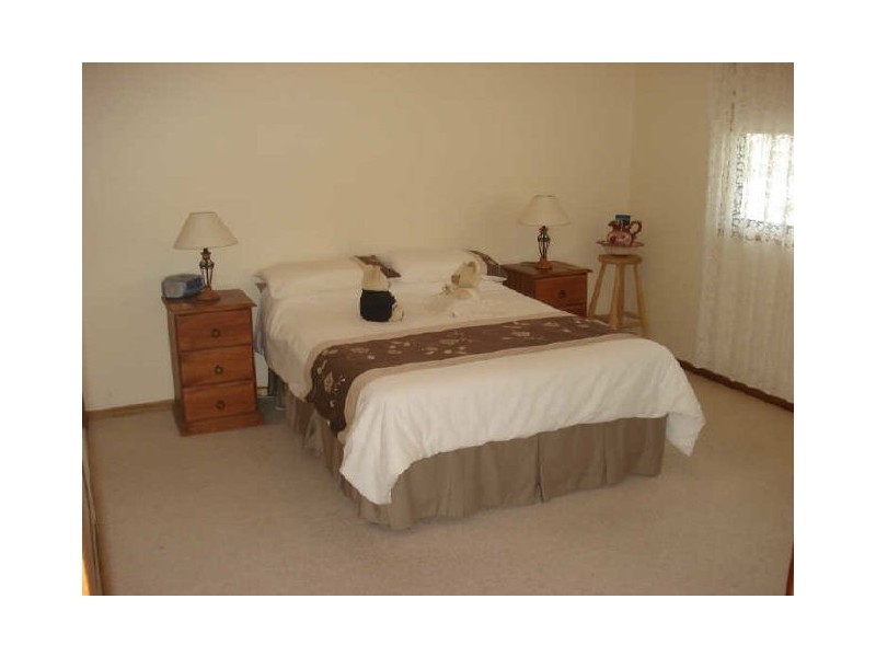 18 Boondi Street, Malua Bay NSW 2536