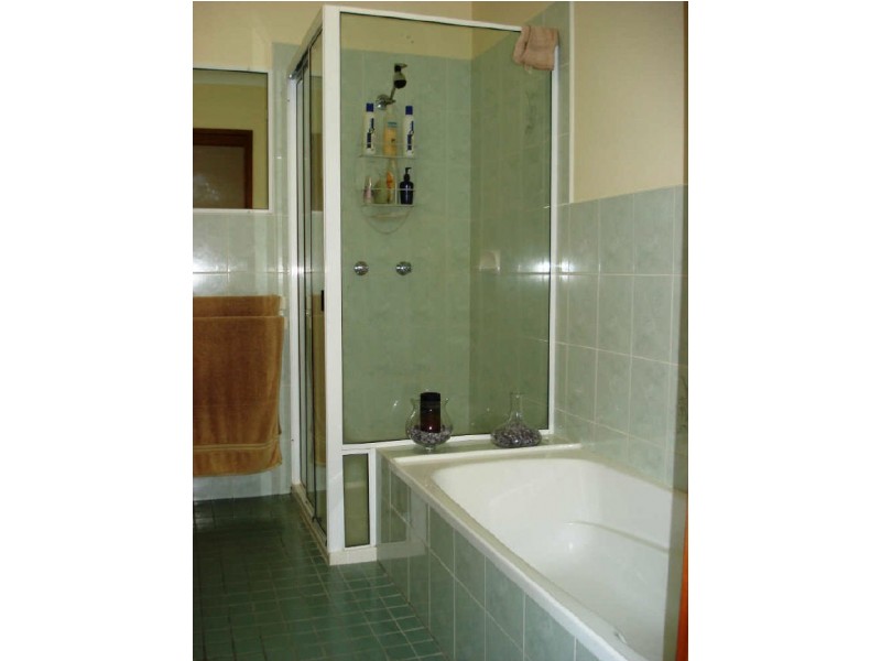 18 Boondi Street, Malua Bay NSW 2536