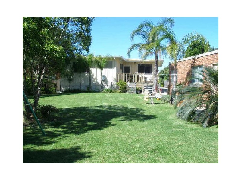 23 Muwarra Avenue, Malua Bay NSW 2536