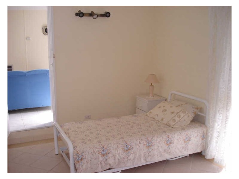 2/11 Nioka Avenue, Malua Bay NSW 2536