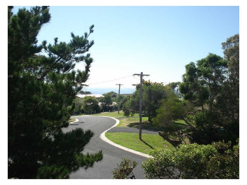 35 Pyang Avenue, Malua Bay NSW 2536