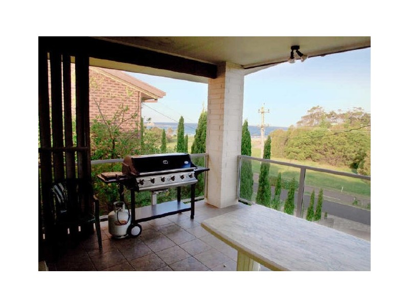 573 George Bass Drive, Malua Bay NSW 2536