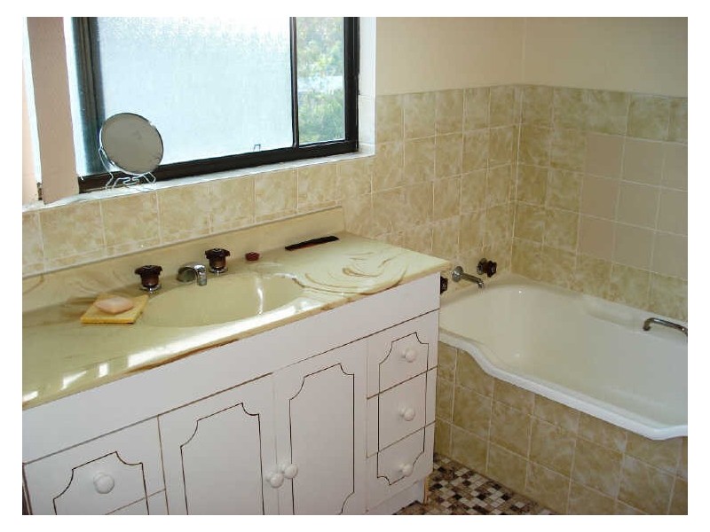 7 Muwarra Avenue, Malua Bay NSW 2536