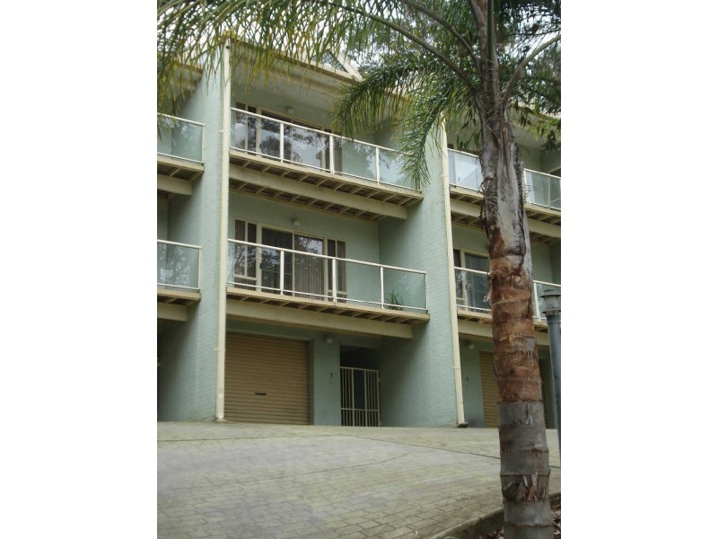 2/64 Cook Avenue, Surf Beach NSW 2536