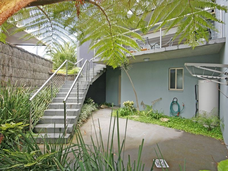 1/16 Wimbin Avenue, Malua Bay NSW 2536