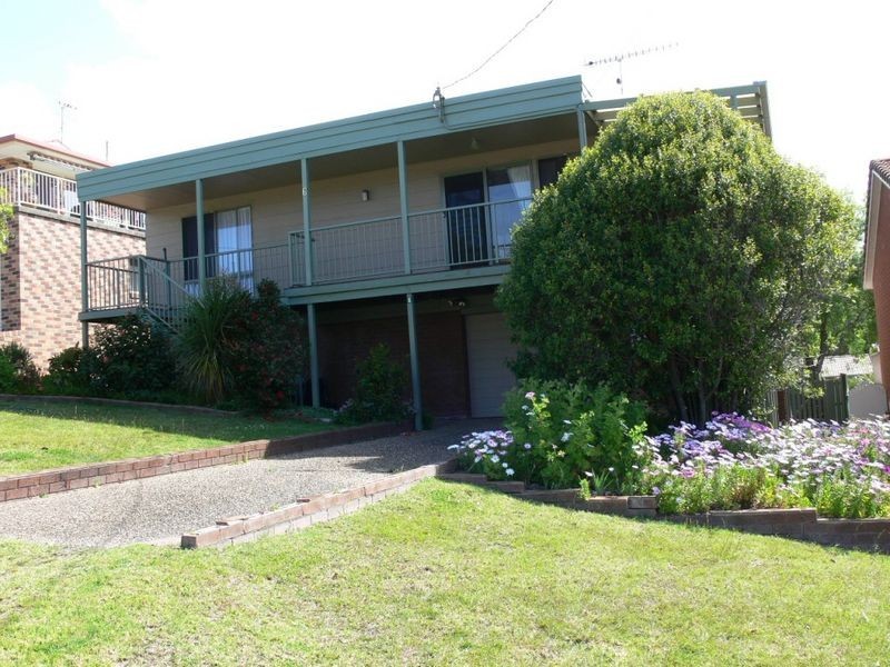 6 Yugura Street, Malua Bay NSW 2536