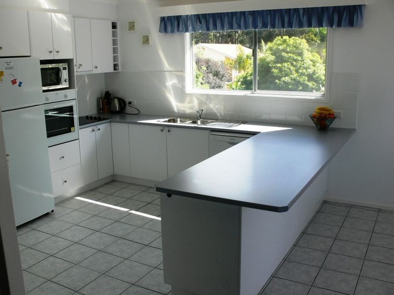 6 Yugura Street, Malua Bay NSW 2536