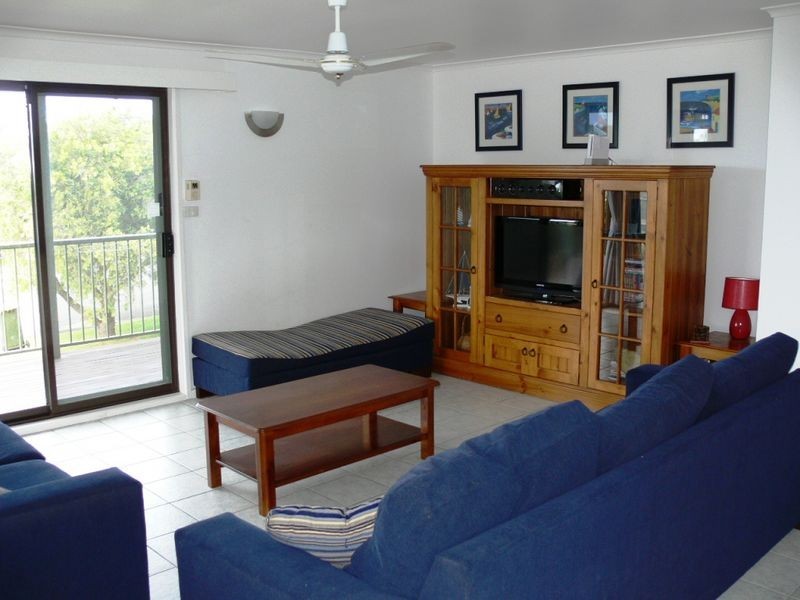 6 Yugura Street, Malua Bay NSW 2536