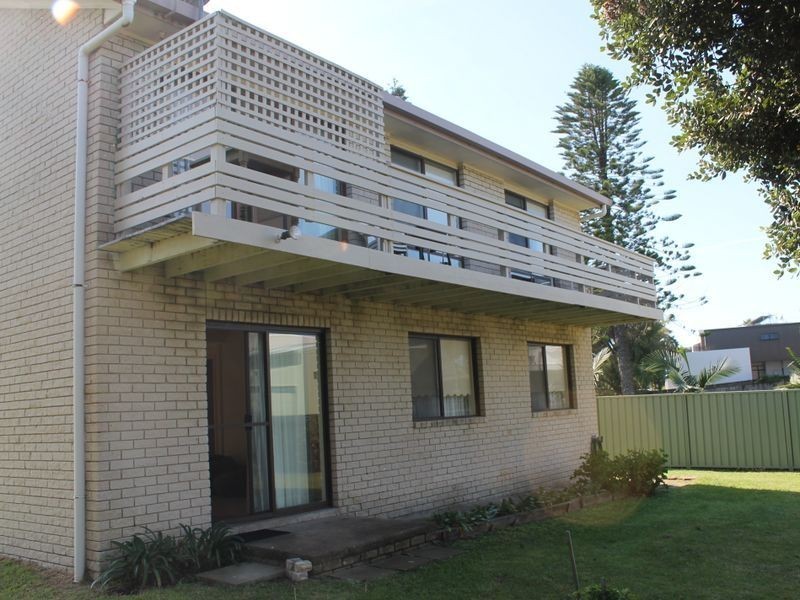 107 Sunpatch Parade, Tomakin NSW 2537