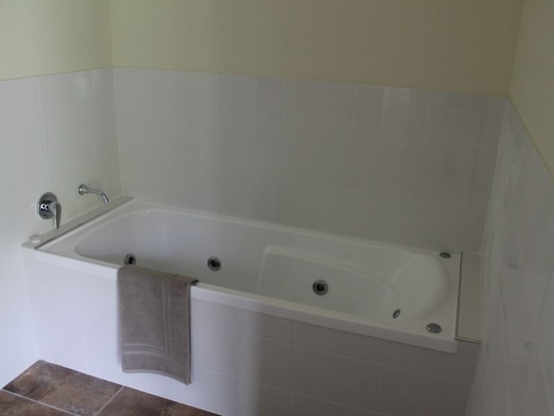 104 Tallawang Avenue, Malua Bay NSW 2536