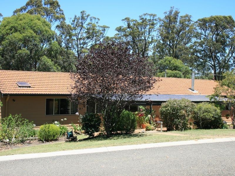 51 Ridge Avenue, Malua Bay NSW 2536