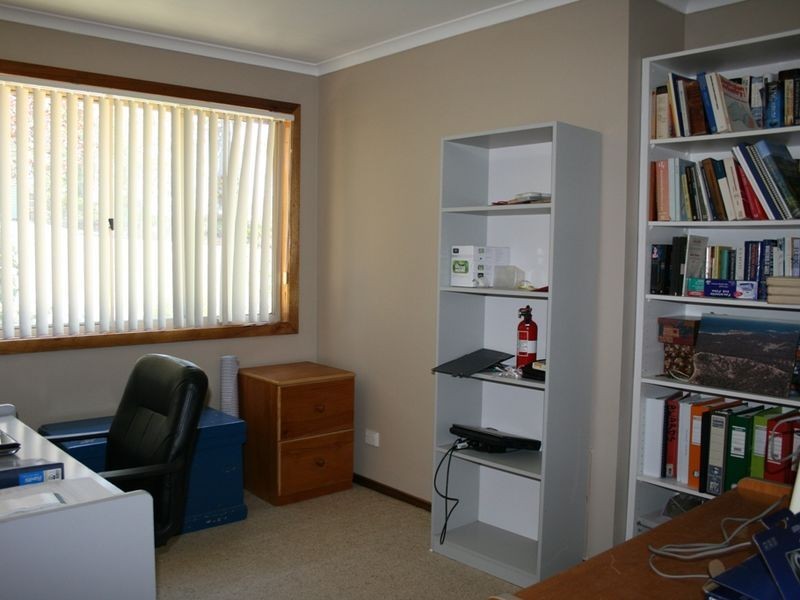 51 Ridge Avenue, Malua Bay NSW 2536