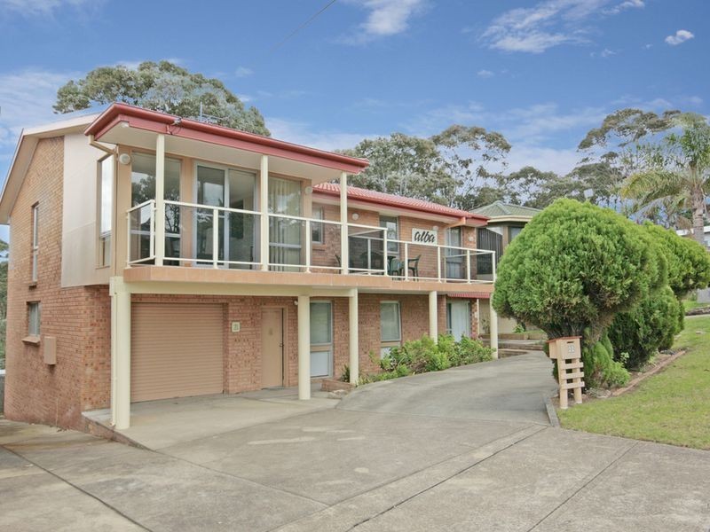 11 Nioka Ave, Malua Bay NSW 2536