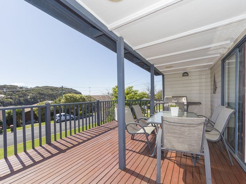 7 Iluka Avenue, Malua Bay NSW 2536