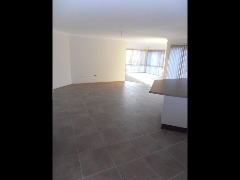 7 Elandra Place, Malua Bay NSW 2536