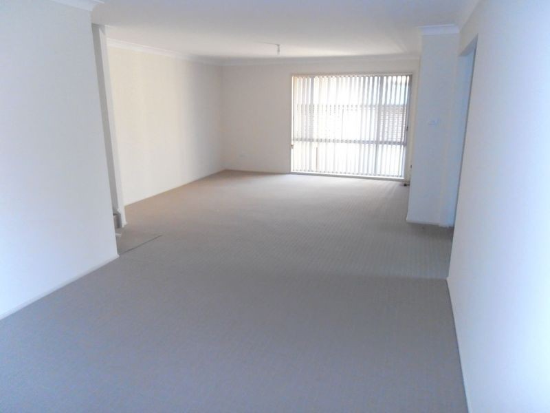 7 Elandra Place, Malua Bay NSW 2536