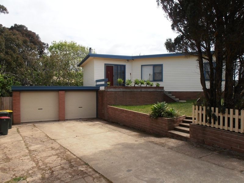 1 Nioka Ave, Malua Bay NSW 2536