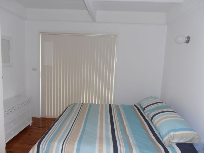 4 Euroka Avenue, Malua Bay NSW 2536