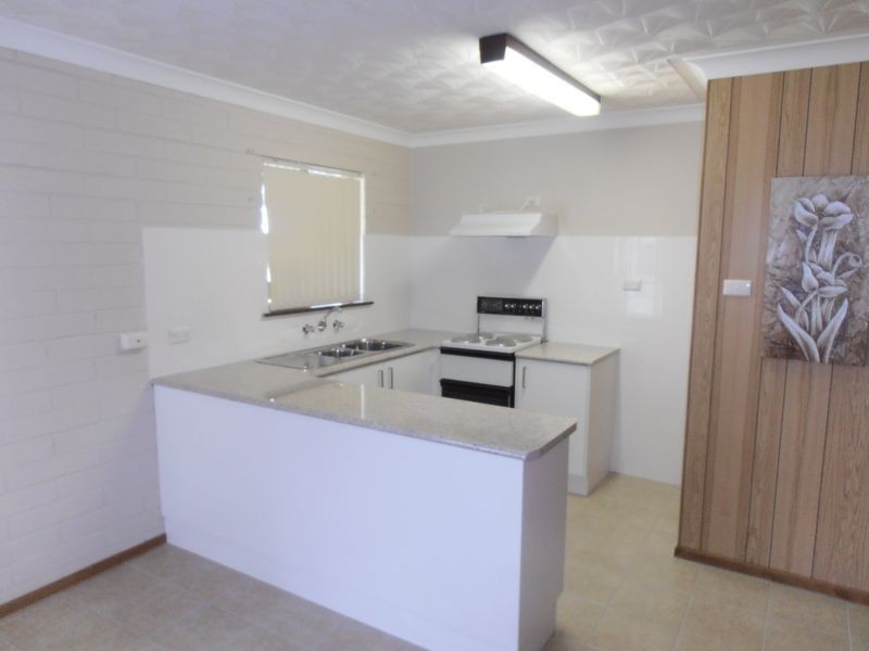 4 Euroka Avenue, Malua Bay NSW 2536