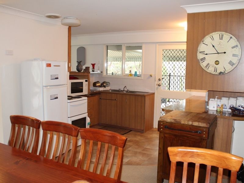 651 George Bass Drive, Malua Bay NSW 2536