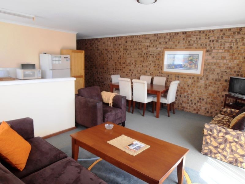 530 George Bass Drive, Malua Bay NSW 2536