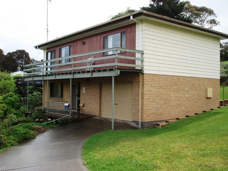 90 Iluka Avenue, Malua Bay NSW 2536