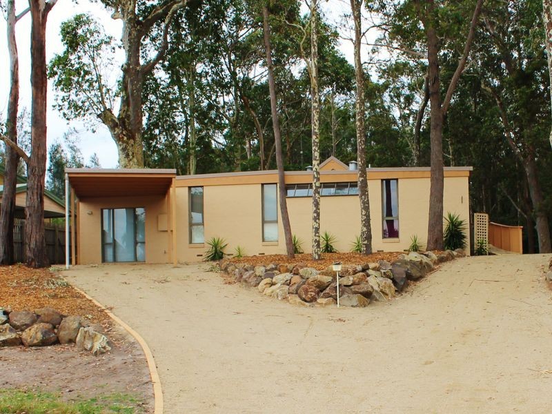 69 Maloneys Drive, Maloneys Beach NSW 2536