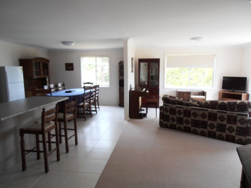 39 Illabunda Drive, Malua Bay NSW 2536