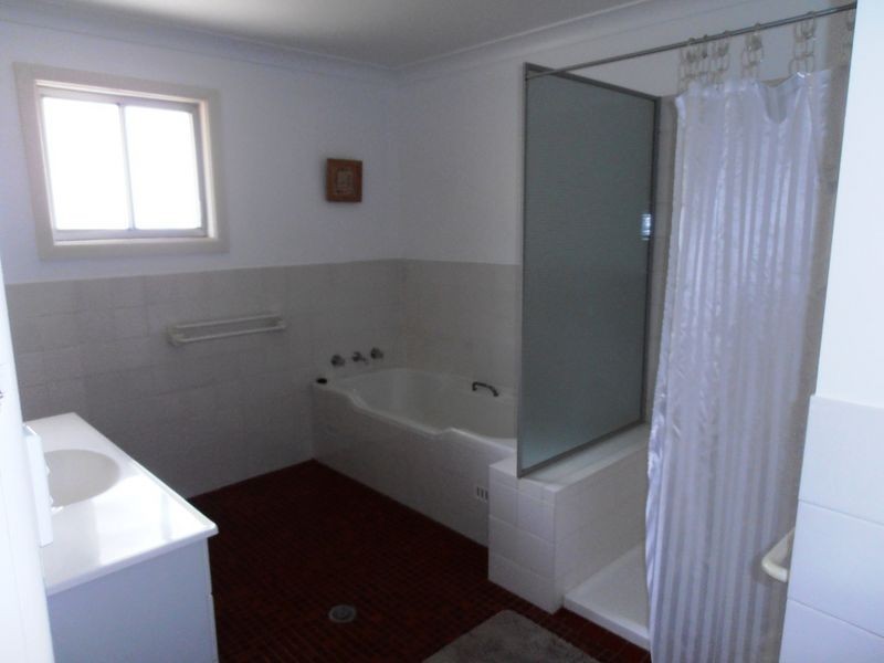 39 Illabunda Drive, Malua Bay NSW 2536